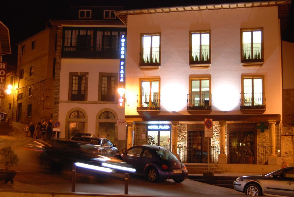 Plaza Mayor Villafranca Del Bierzo Exterior photo